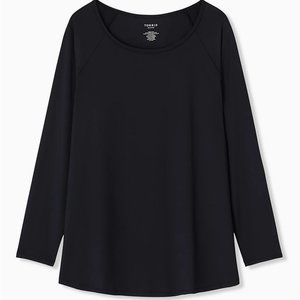 Black Long Sleeve Wicking Active Tunic Tee